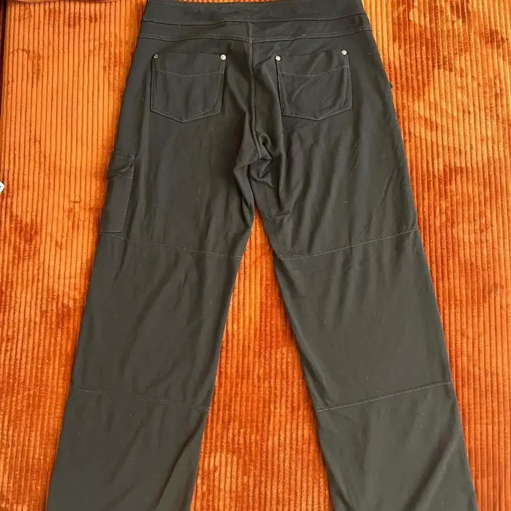 Athleta Women's Black and Grey Trousers